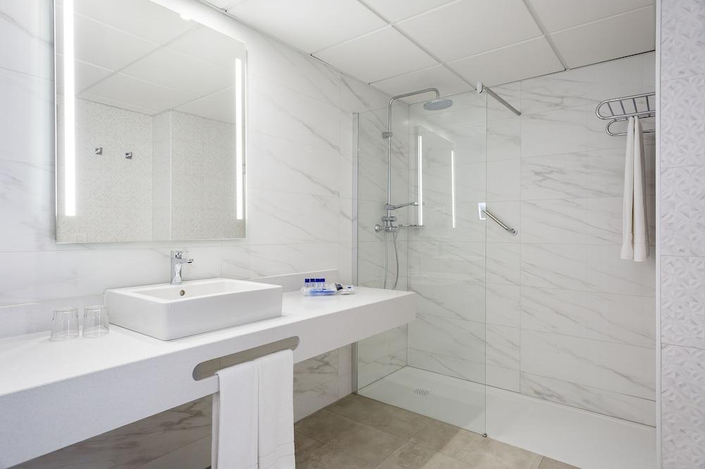 Hotel Best Punta Dorada Салоу Екстериор снимка